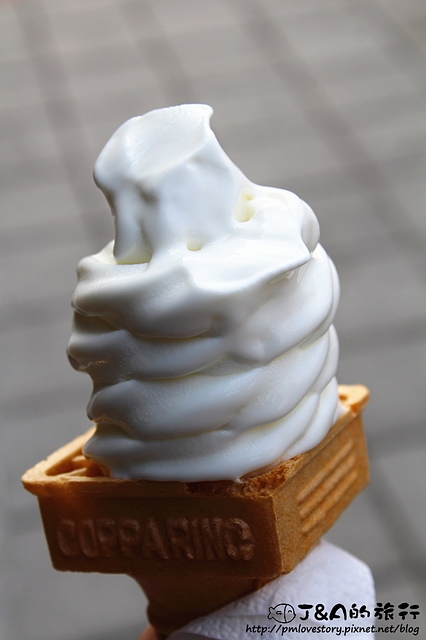 【捷運東門】MATSUSEI 松青超市–香甜聖代霜淇淋，還有漂浮冰咖啡和巧克力聖代可以選唷!