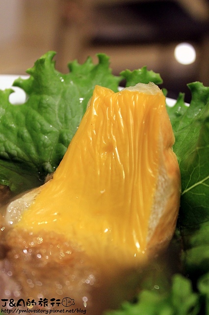 【台北車站】小湯匙越式餐廳–可愛的越式鮮蝦小漢堡!