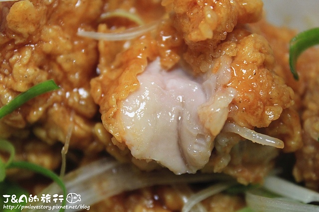 【捷運台電大樓】OPPA Chicken 韓國炸雞–酥脆軟嫩炸雞搭大量蔥絲! OPPA 韓國炸雞