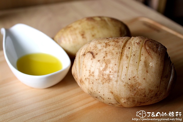 【食譜】手風琴馬鈴薯–簡單美味的馬鈴薯料理! 梅爾雷赫冷壓初榨橄欖油