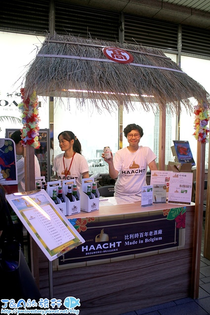 【台北旅遊】Waikiki 搖擺啤酒節(天母大葉高島屋啤酒節)–啤酒免費試喝，還有樂團和草裙舞表演唷~夏天就是要暢快一下！大葉高島屋活動分享。