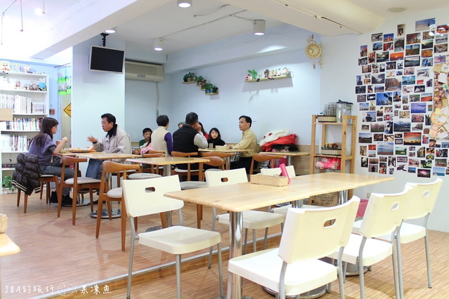 【捷運小南門】背包廚房手工披薩咖啡屋–背包客共同創造的夢想空間，有著溫馨的感受!
