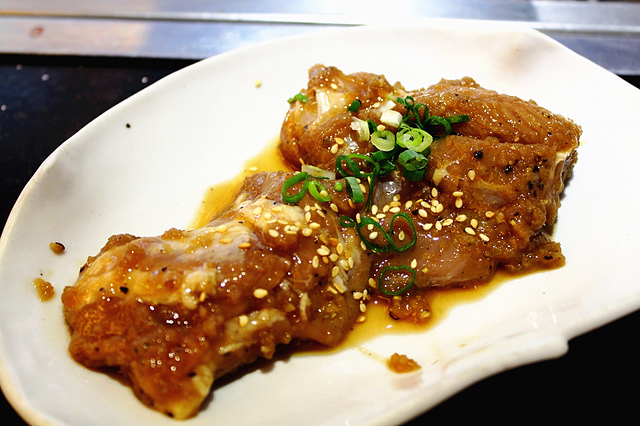 【捷運西門】三朵花炭火燒肉‧鍋物–韓國烤肉、燒肉、火鍋 吃到飽