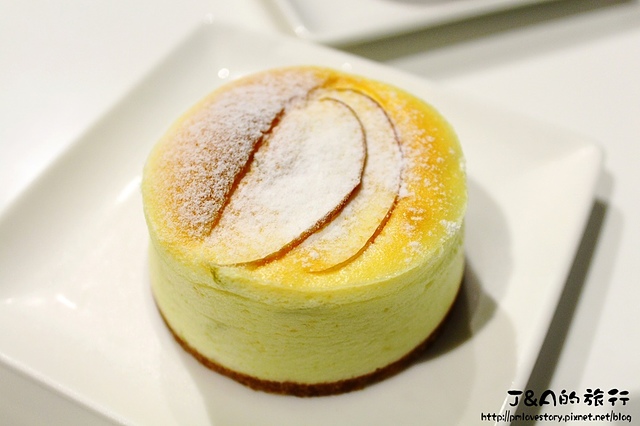 【捷運中山國中】Rich Cake–輕食&手作甜點皆令人意猶未盡!!!