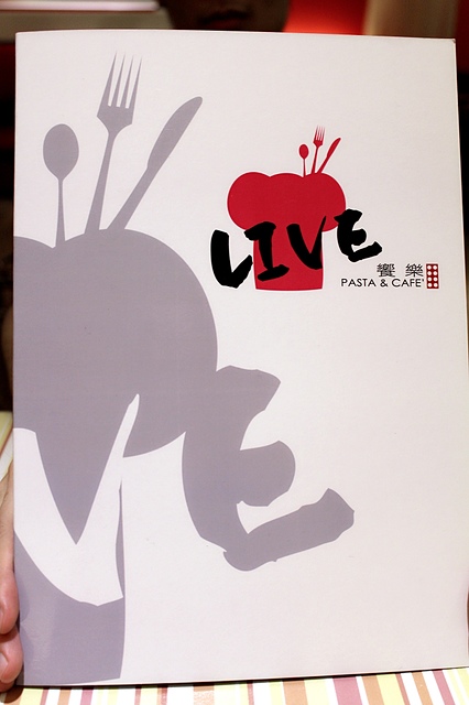 【捷運國父紀念館】LIVE 饗樂 Pasta&Cafe–樂高主題餐廳，東區平價義大利麵!